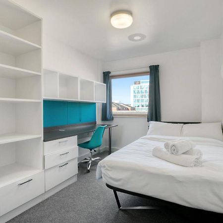 Bright & Central Room In Luton, Sleeps 2 Luton  Exterior foto